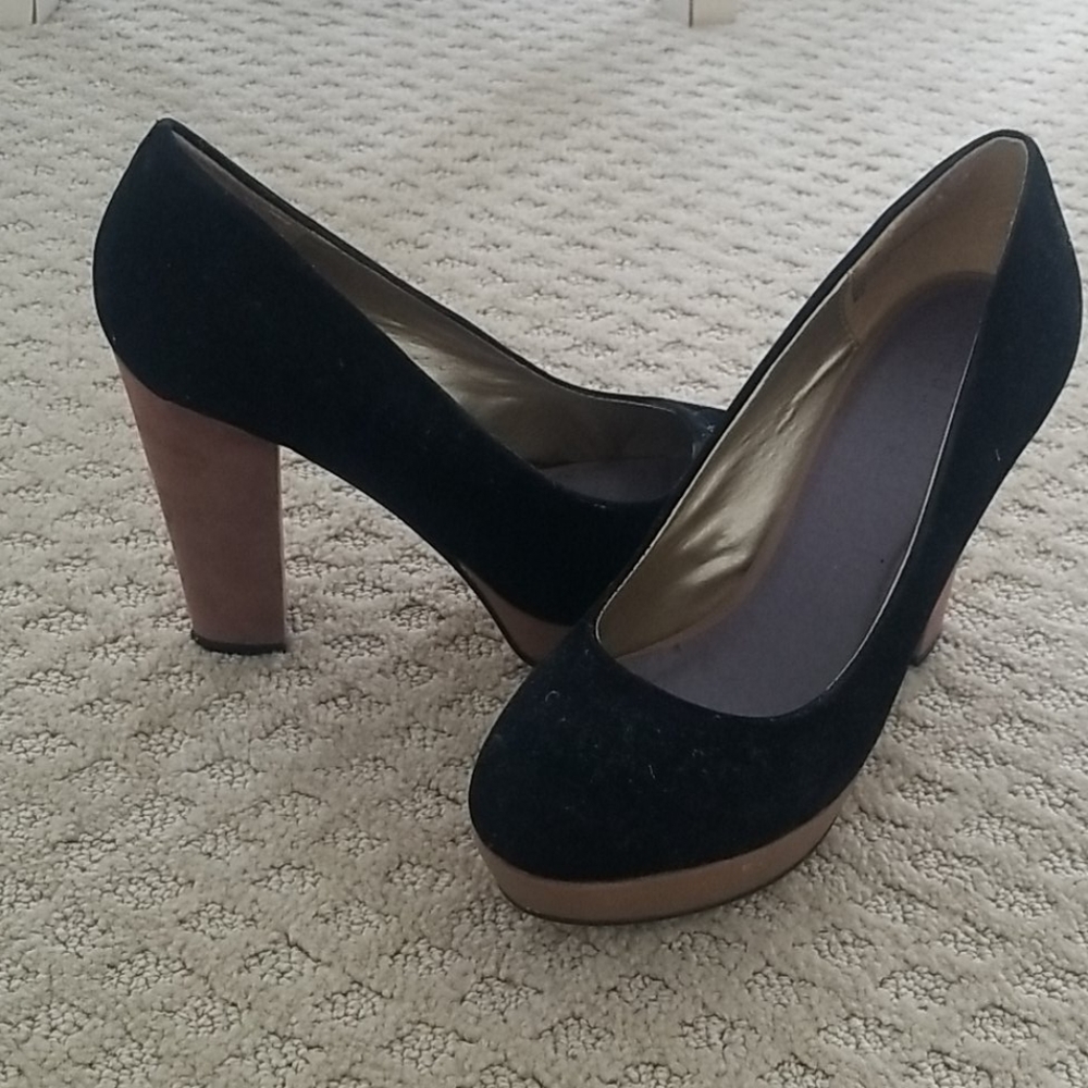 Suede High heals